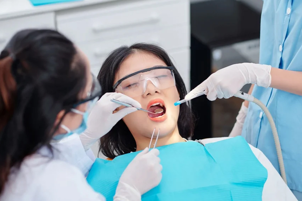 چگونه دستیار دندانپزشک شویم؟